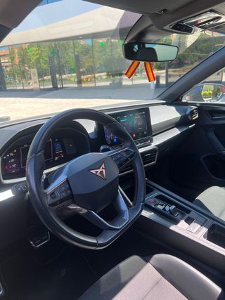 CUPRA Leon 2021