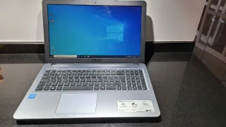 Portátil Asus F540SA-XX110T