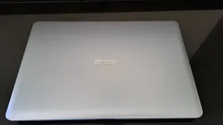 Portátil Asus F540SA-XX110T