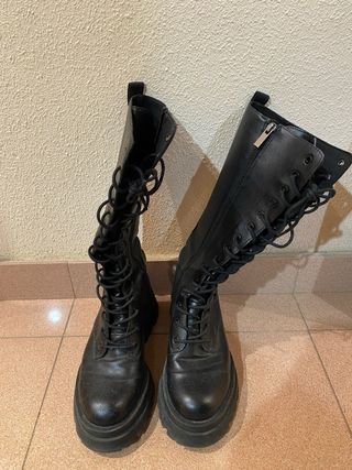 Botas militares altas negras