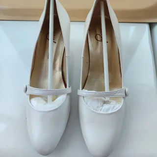 Zapatos de Novia Nina Fiarucci bridal ,blancos