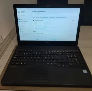 Computer portatile Fujitsu A557 w11