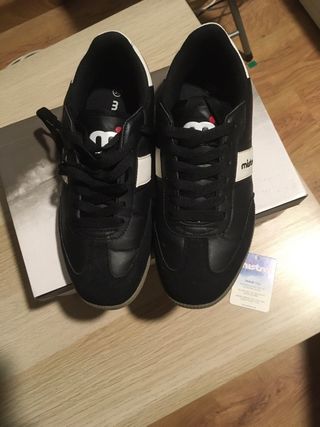 Zapatillas Mistral Negras Talla 39