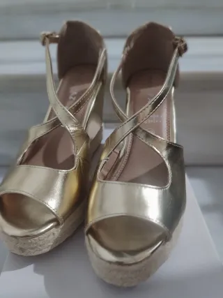 Sandalias doradas cuña mujer talla 37