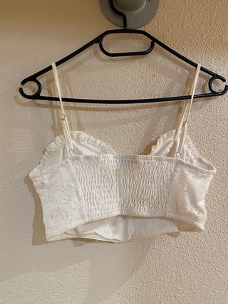 Top blanco encaje tirantes