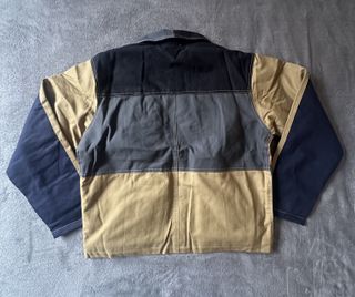  Carhartt M – Vintage Streetwear Minimalist