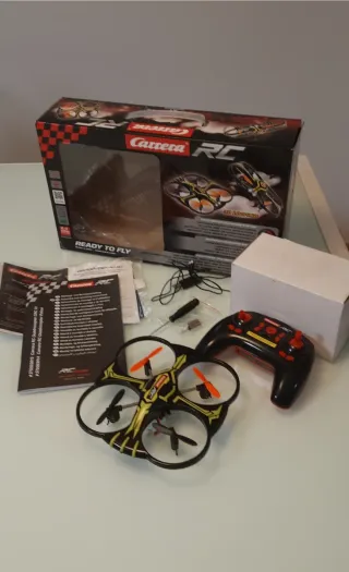 Drone Carrera RC Quadrocopter X1