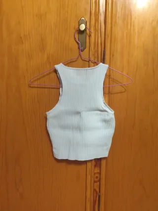 Top blanco de canalé