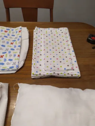 2 Sábanas Cuna + Funda colchon + Almohada