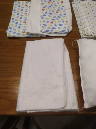 2 Sábanas Cuna + Funda colchon + Almohada