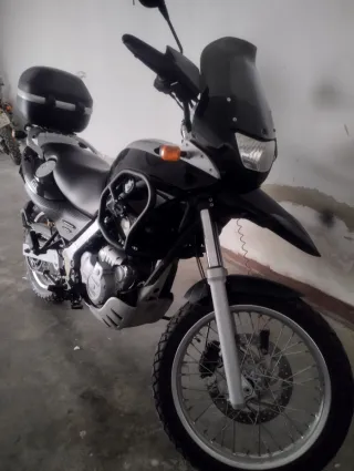 BMW F650GS