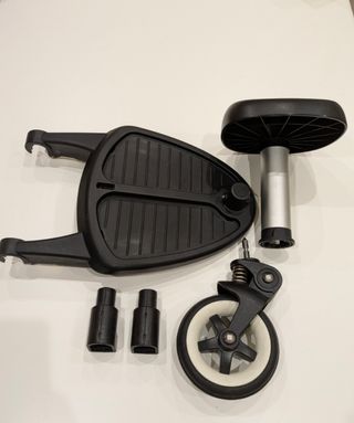 Patinete + asiento + adaptadores   carro Bugaboo