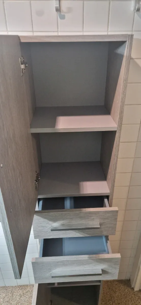 Columna baño roble gris