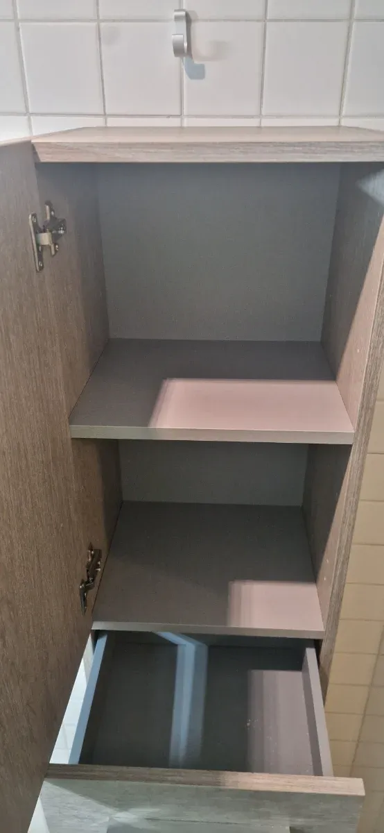 Columna baño roble gris