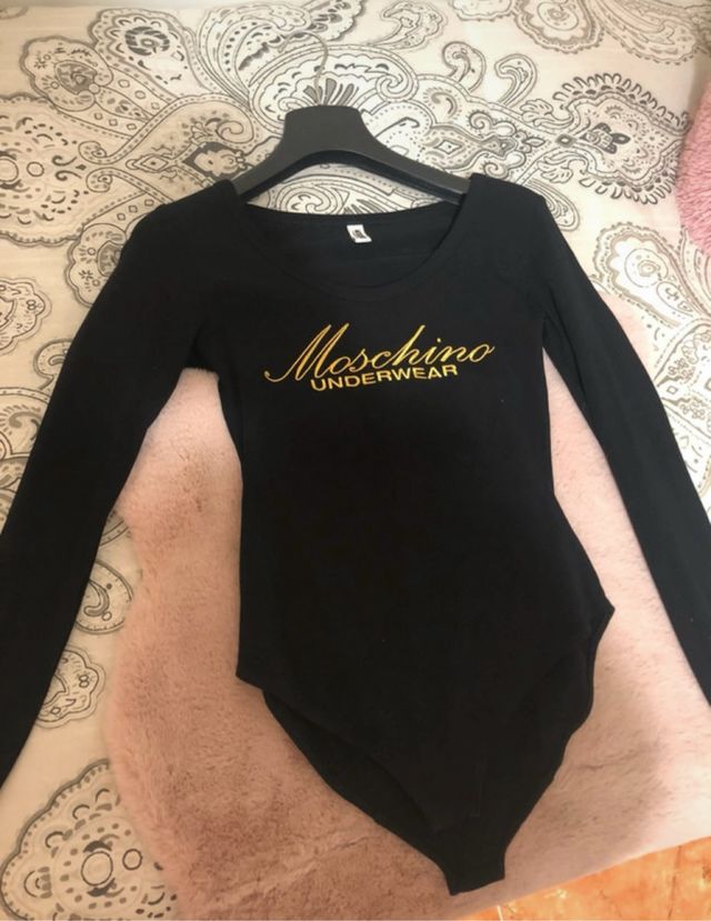 Camiseta Moschino Underwear Negra Dorada