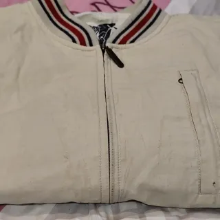 Chaqueta Burberrys Beige Bomber