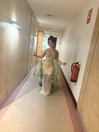 Vestido de fiesta gitana blanco y verde