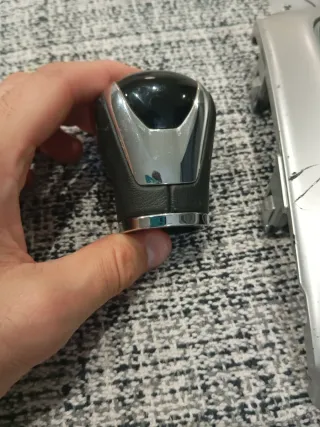 Pomo y funda cambio Nissan Qashqai J11