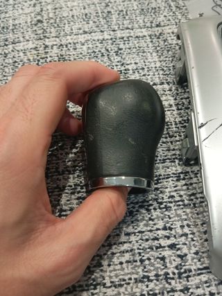 Pomo y funda cambio Nissan Qashqai J11