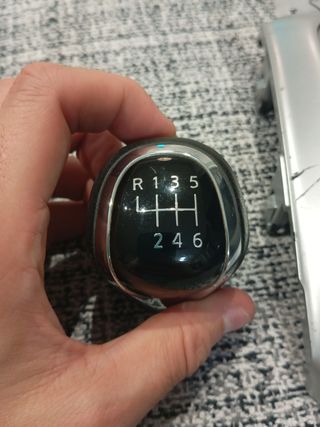 Pomo y funda cambio Nissan Qashqai J11