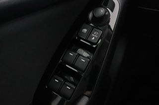 Mazda 3 2 Luxury