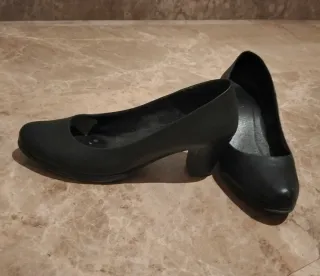 Zapatos con tacón negros para mujer de piel y T-37