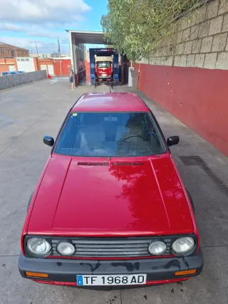 Volkswagen Golf GTI 16 válvulas del año 1988