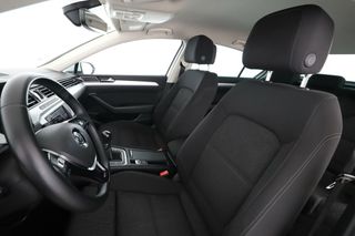 Volkswagen Passat 2.0 TDI Advance BlueMotion