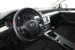 Volkswagen Passat 2.0 TDI Advance BlueMotion