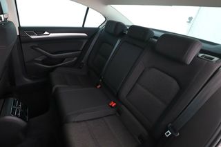 Volkswagen Passat 2.0 TDI Advance BlueMotion