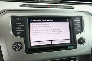Volkswagen Passat 2.0 TDI Advance BlueMotion