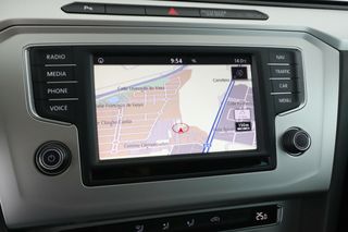 Volkswagen Passat 2.0 TDI Advance BlueMotion