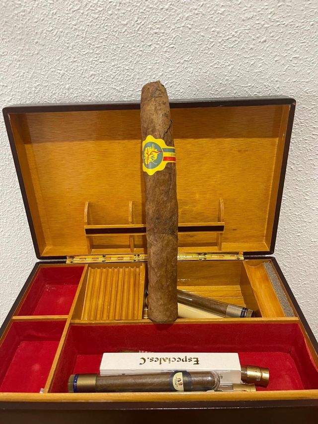 Caja XL para Puros y Cigarros