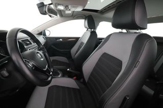 Volkswagen Jetta 2.0 TDI Sport BlueMotion