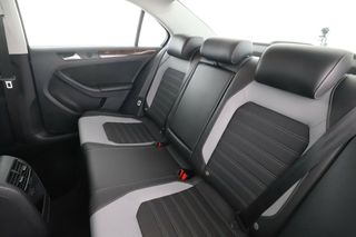 Volkswagen Jetta 2.0 TDI Sport BlueMotion