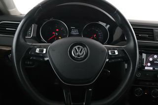 Volkswagen Jetta 2.0 TDI Sport BlueMotion