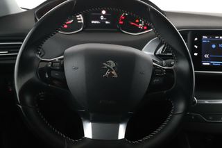 Peugeot 308 1.5 Blue-HDi Style