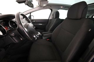 Peugeot 5008 2.0 Blue-HDi Allure