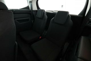Peugeot 5008 2.0 Blue-HDi Allure