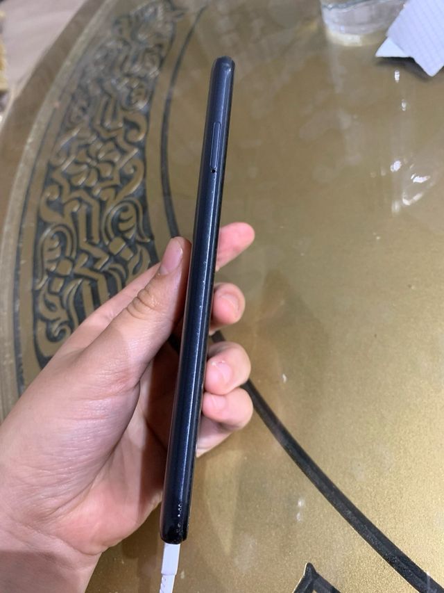 está bastante bien y tiene menos de un año