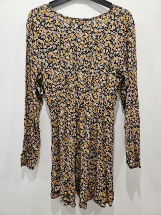 Vestido negro estampado floral talla M