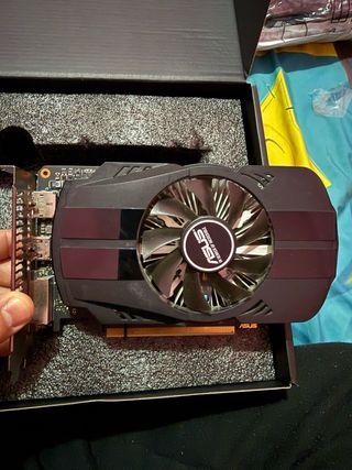 Tarjeta Gráfica Asus GTX 1650 4GB