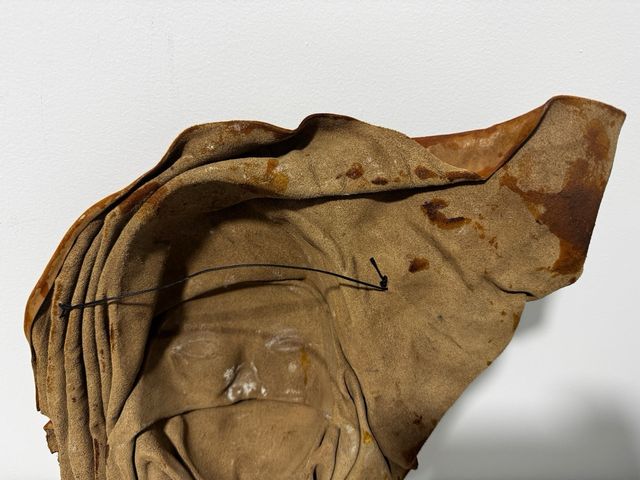 Máscara de cuero artesanía turca