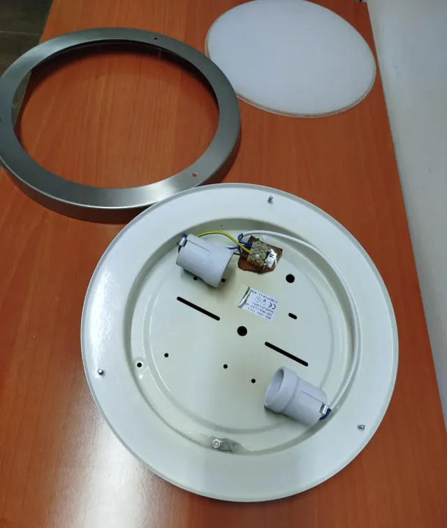 Lámpara plafón aluminio y cristal