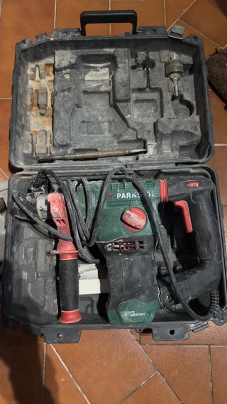 Martillo percutor Parkside con maletín