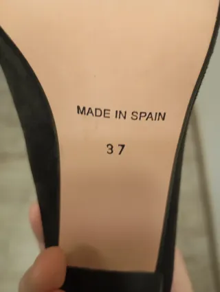 Zapatos tacón Daniela Vega negros