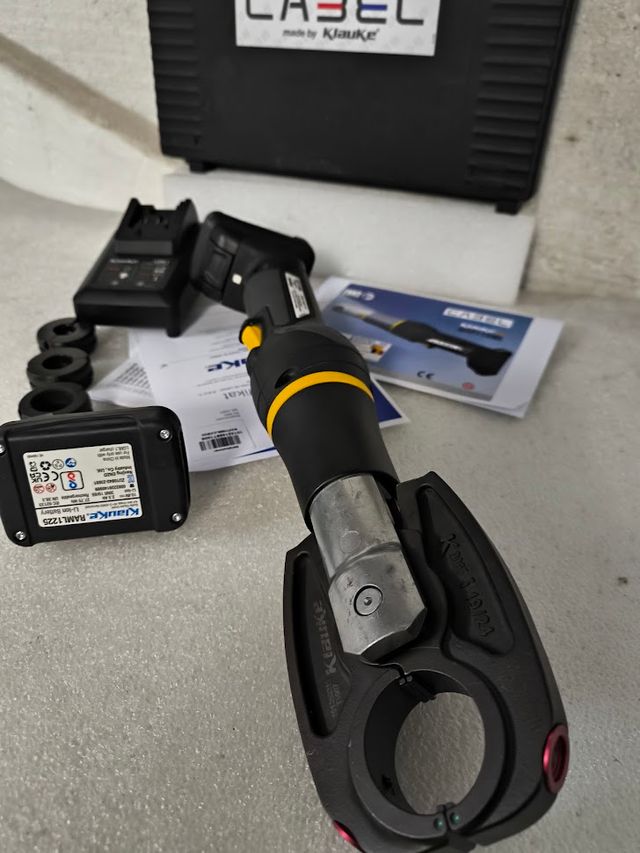 Prensa multicapa Klauke Cabel