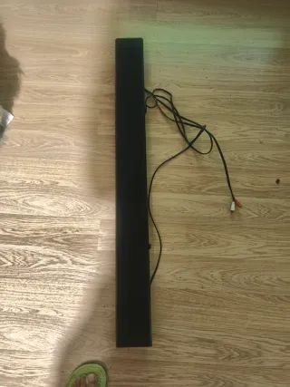 Barra de sonido negra