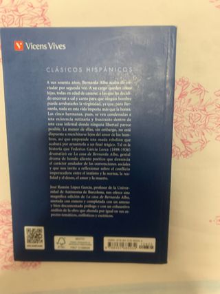 La Casa De Bernarda Alba (Clasicos Hispanicos /...