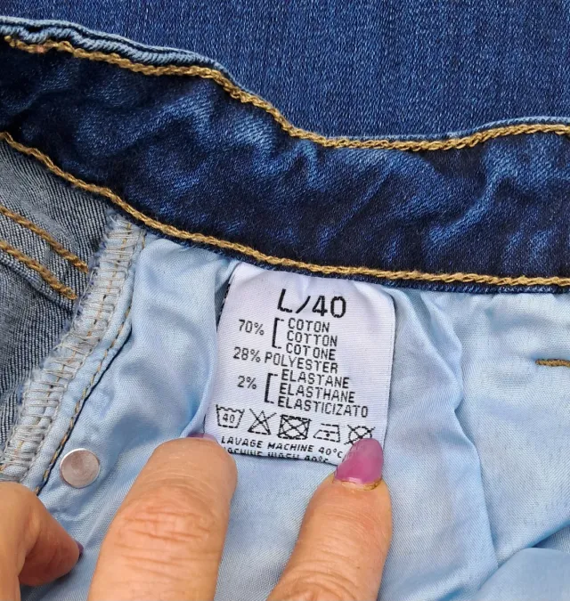 Pantalón vaquero azul talla 40